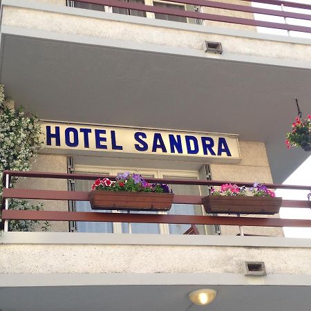 Hotel Sandra Vizille Exteriör bild